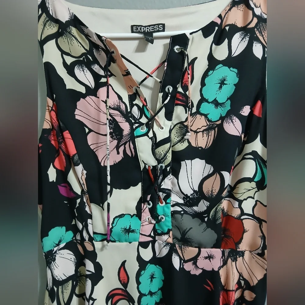 Express Multicolor Floral Mini‎ Dress